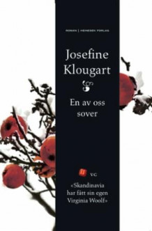 En av oss sover av Josefine Klougart (Heftet)